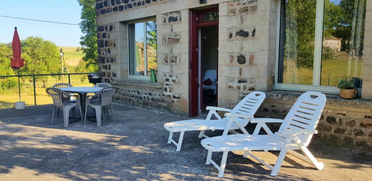 Gite Familial En Pleine Nature Alleyrac Buitenkant foto